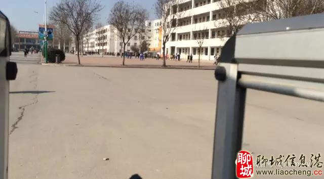 学生都放假在家坐等过年 聊城竟有高三生还在